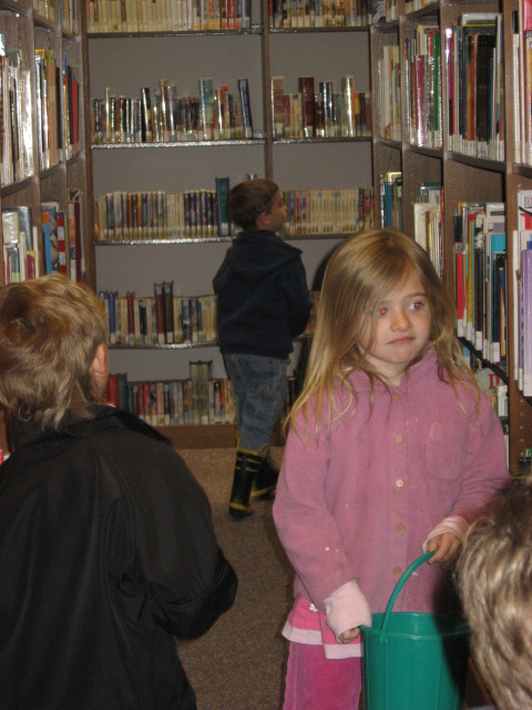 2011-4 Easter Egg Hunt 075.jpg