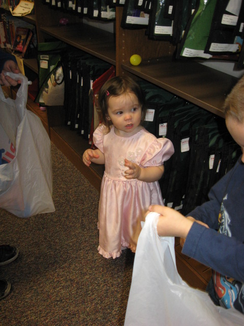 2011-4 Easter Egg Hunt 3.jpg