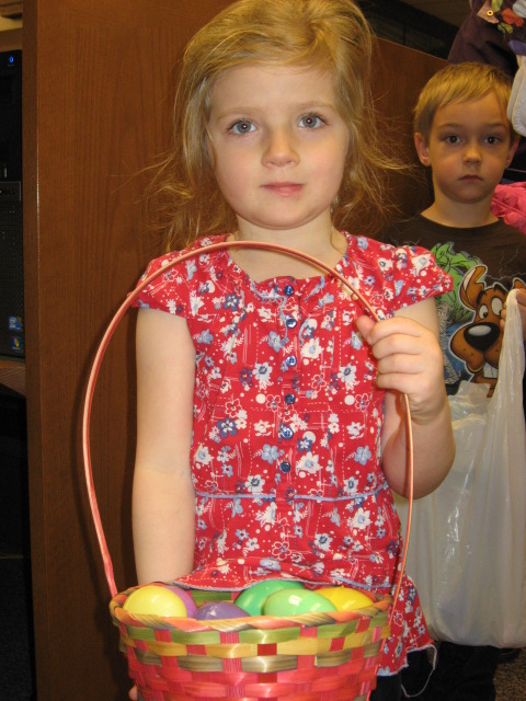 2011-4 Easter Egg Hunt 5.jpg